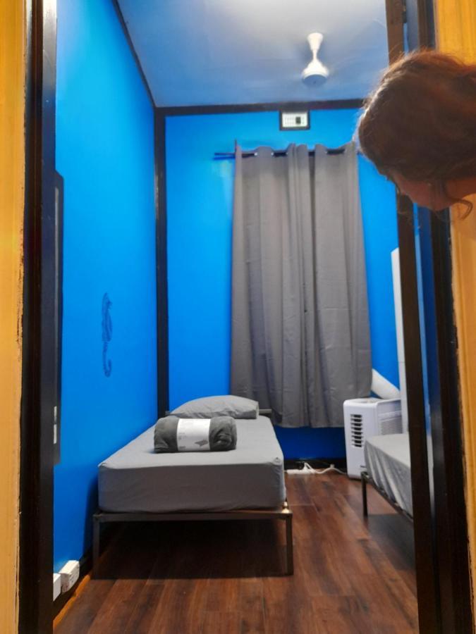Ozi Inn Backpackers - Perth - Exterior photo